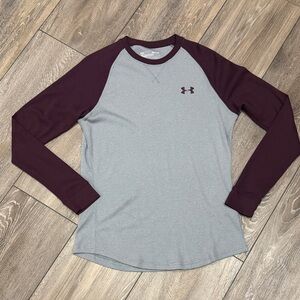 Under Armour Men’s Long Sleeve Top in Gray and Maroon